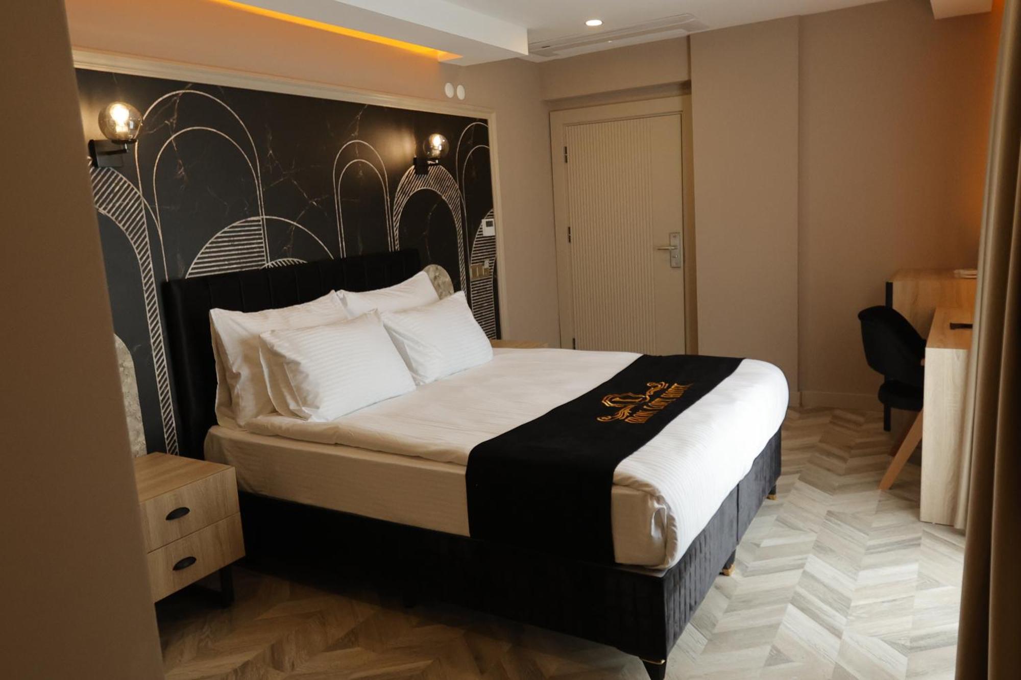 איספרטה Iron Loft Hotel מראה חיצוני תמונה