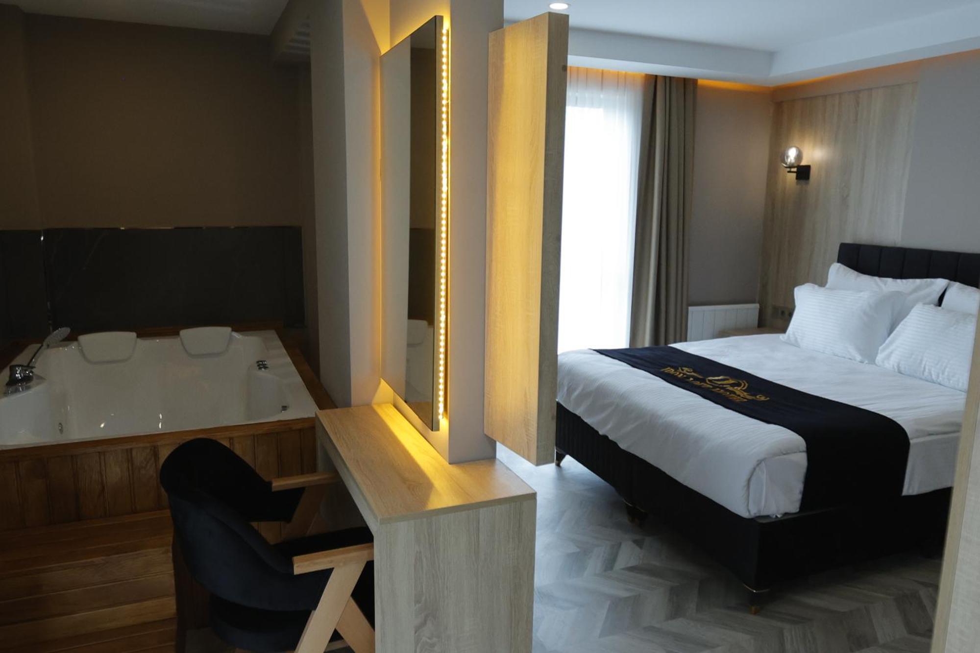 איספרטה Iron Loft Hotel מראה חיצוני תמונה