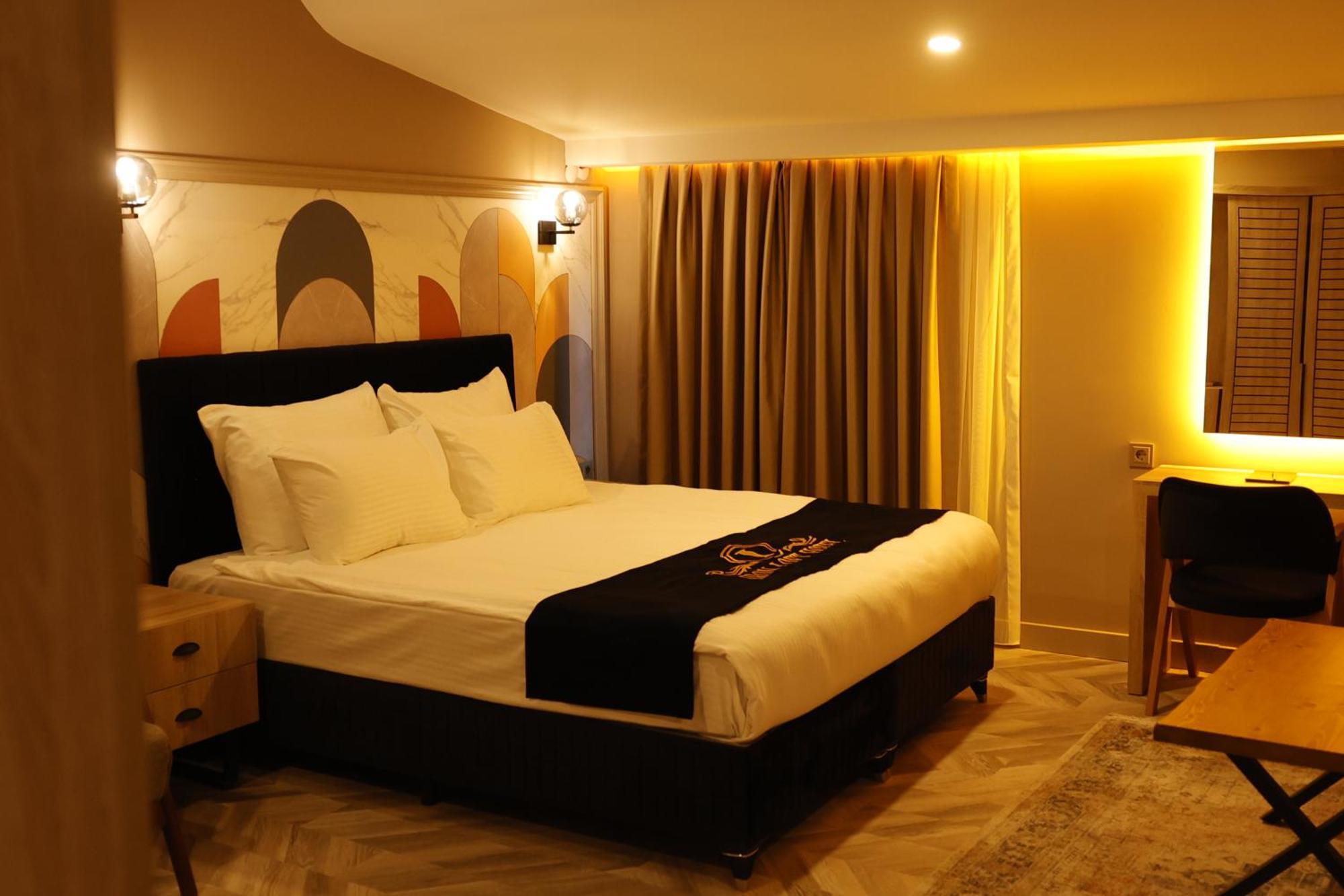 איספרטה Iron Loft Hotel מראה חיצוני תמונה