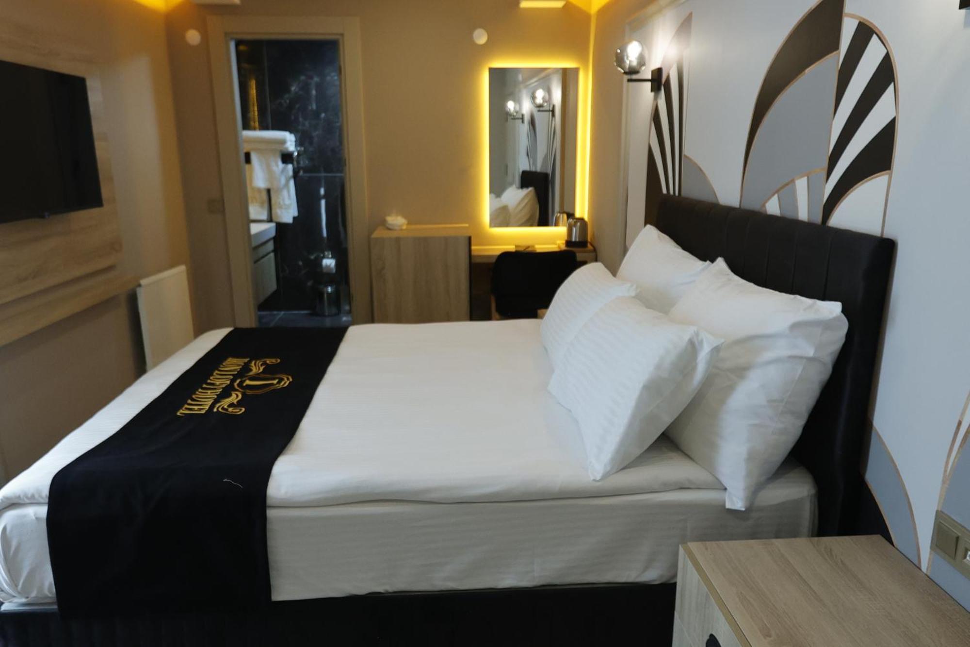 איספרטה Iron Loft Hotel מראה חיצוני תמונה