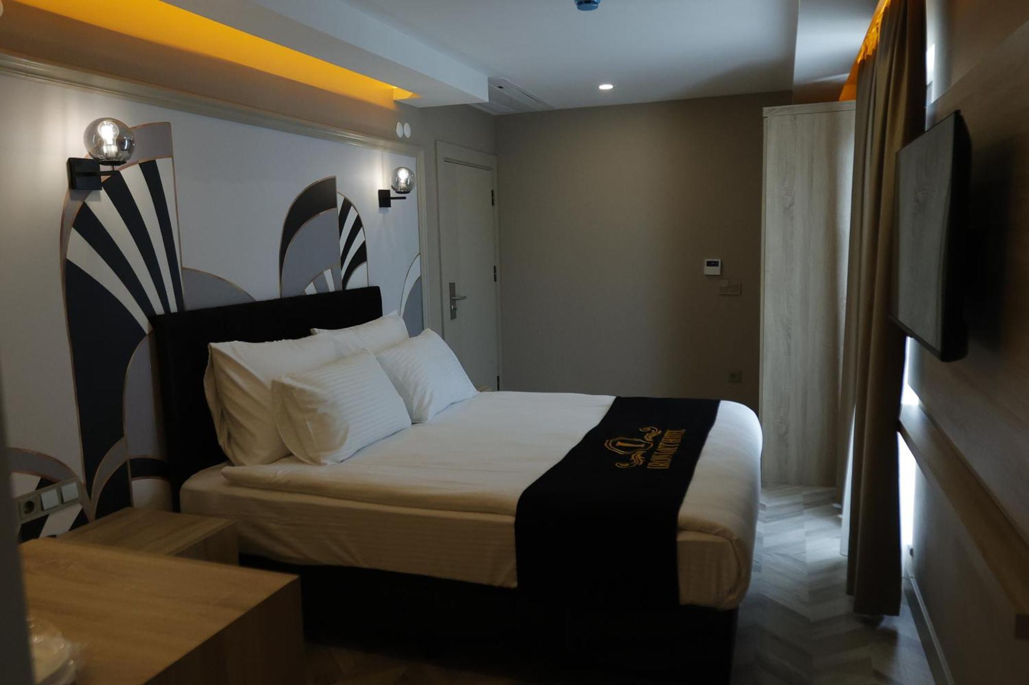 איספרטה Iron Loft Hotel מראה חיצוני תמונה