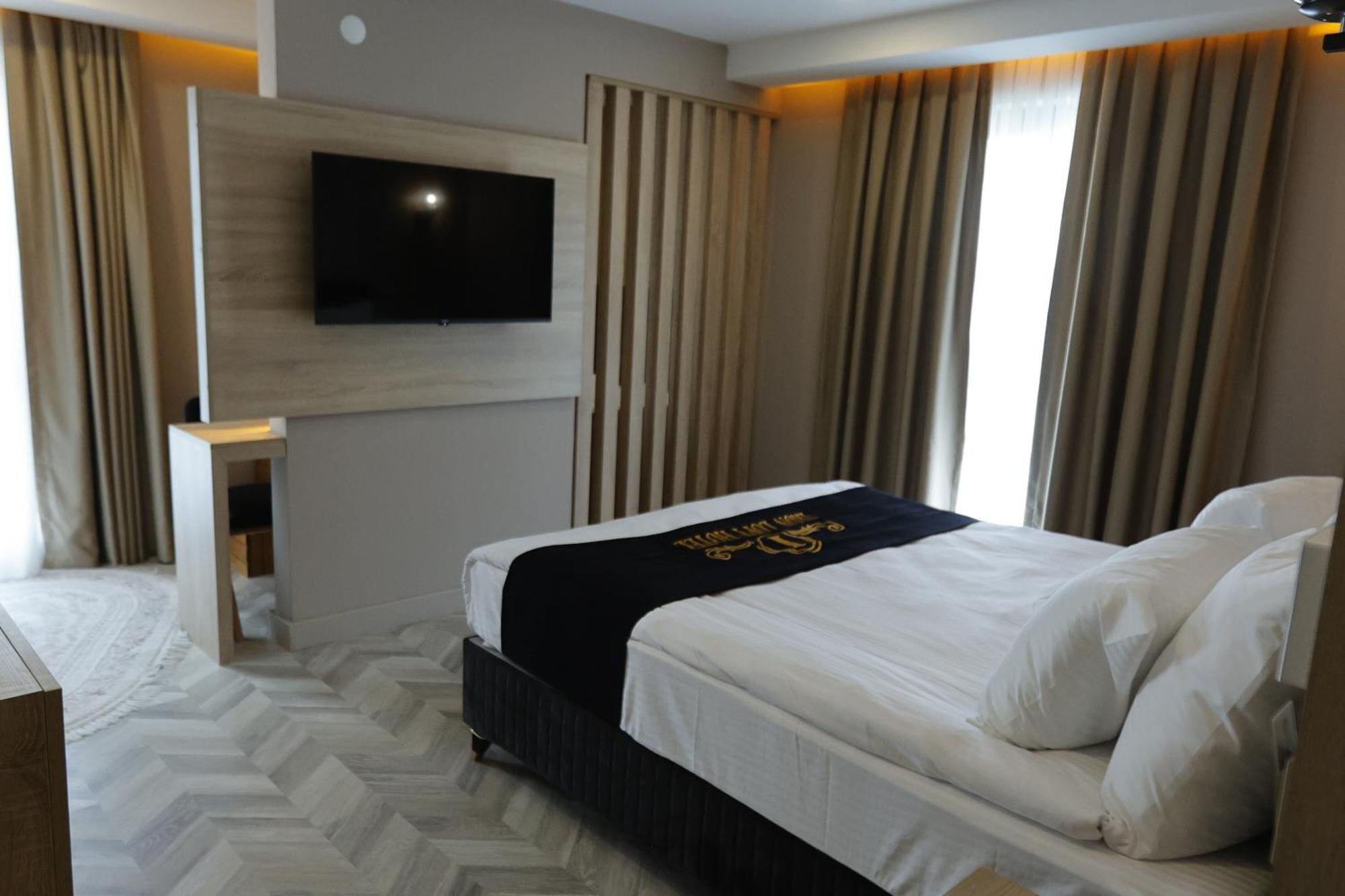 איספרטה Iron Loft Hotel מראה חיצוני תמונה