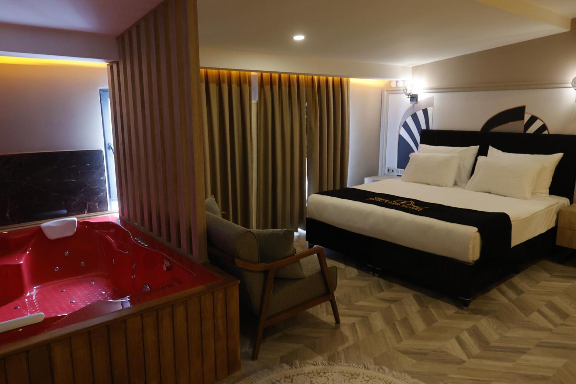 איספרטה Iron Loft Hotel מראה חיצוני תמונה