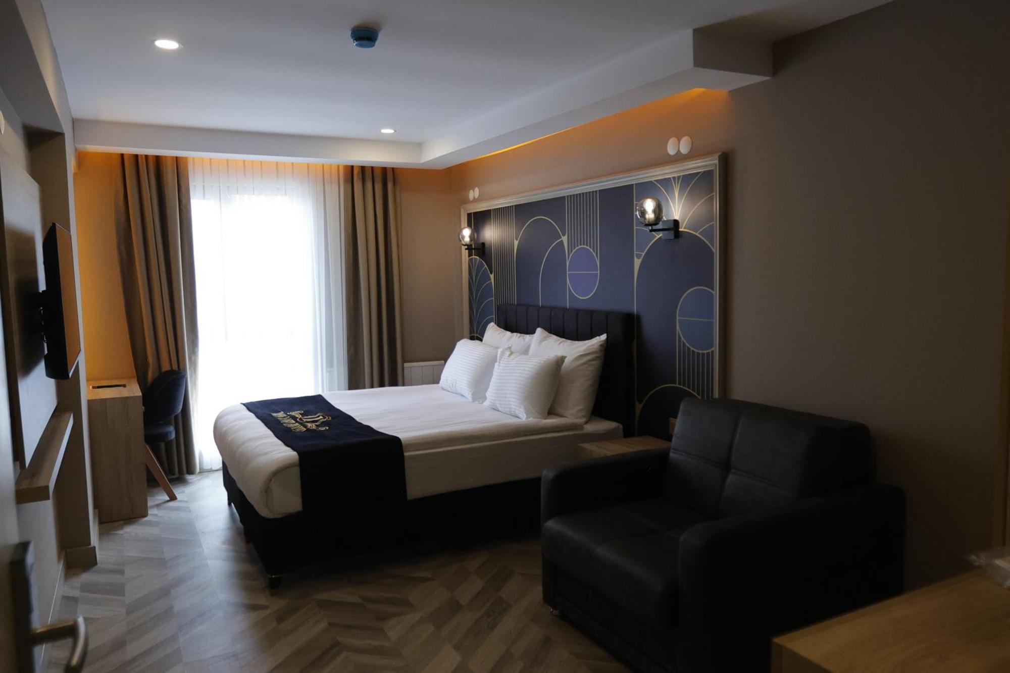 איספרטה Iron Loft Hotel מראה חיצוני תמונה