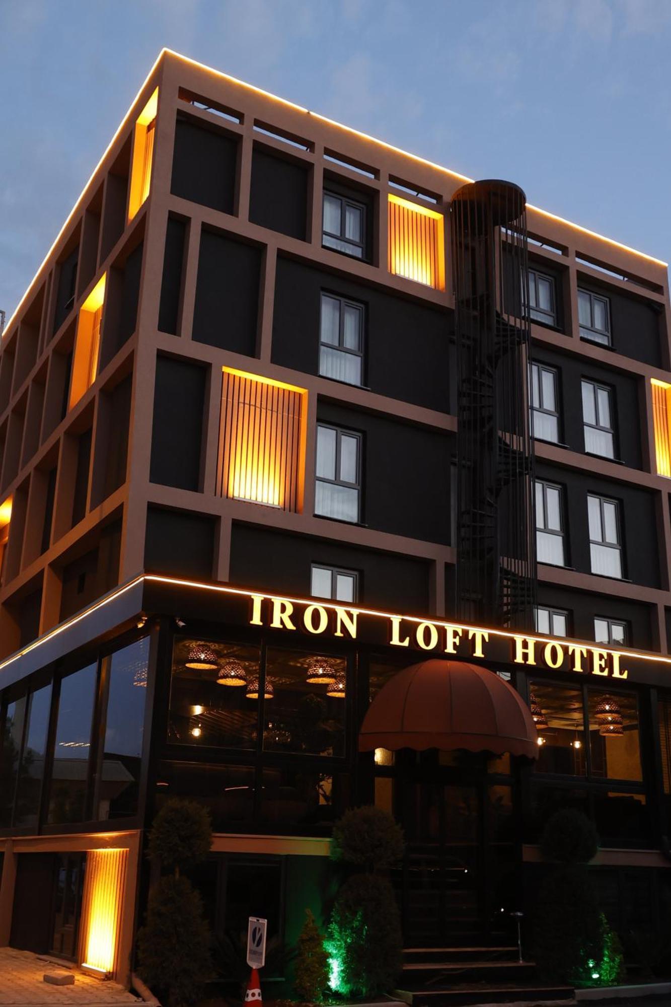 איספרטה Iron Loft Hotel מראה חיצוני תמונה